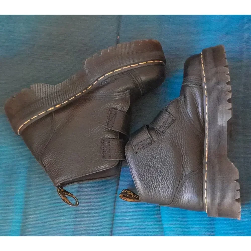 Dr. Martens Devon Flower Buckle Black Leather Quad Platform Boots Size 8USL